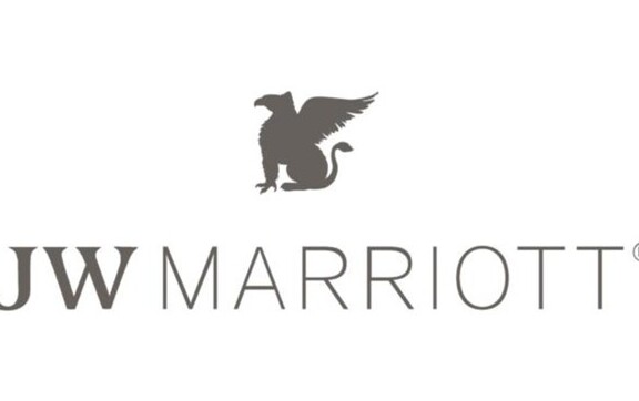 Marriott International unterzeichnet Vertrag mit Delaware Investment Limited zur Eröffnung einer luxuriösen Safari-Lodge im Serengeti Nationalpark, Tansania