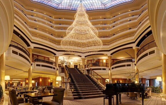 Licht, Kamera, Action! Filmset-Jetting mit Marriott Bonvoy