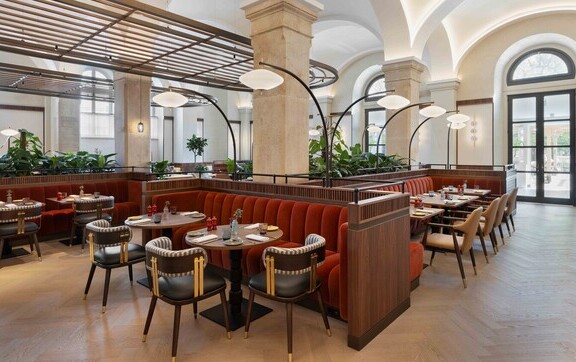 Imperial Riding School, Vienna: Winzerdinner mit Leo Hillinger jun. im Restaurant Elstar 