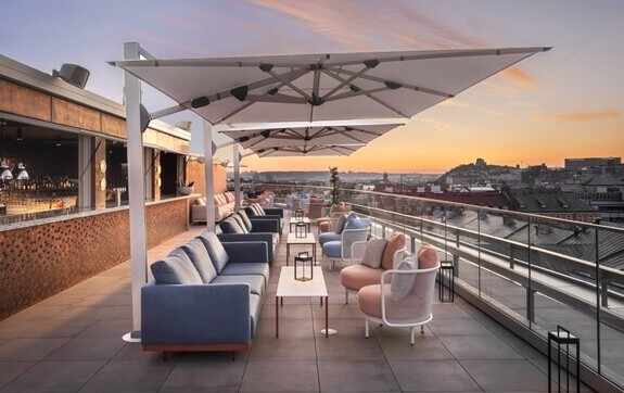 Auf ein Glas über den Dächern der Stadt: Die vier schönsten neuen Dachterrassen von Marriott Bonvoy