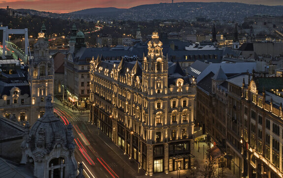 ST. REGIS HOTELS & RESORTS DEBUTTA NEL CUORE DI BUDAPEST, CELEBRANDO L’EREDITA’ DEL PRESTIGIOSO KLOTILD PALACE