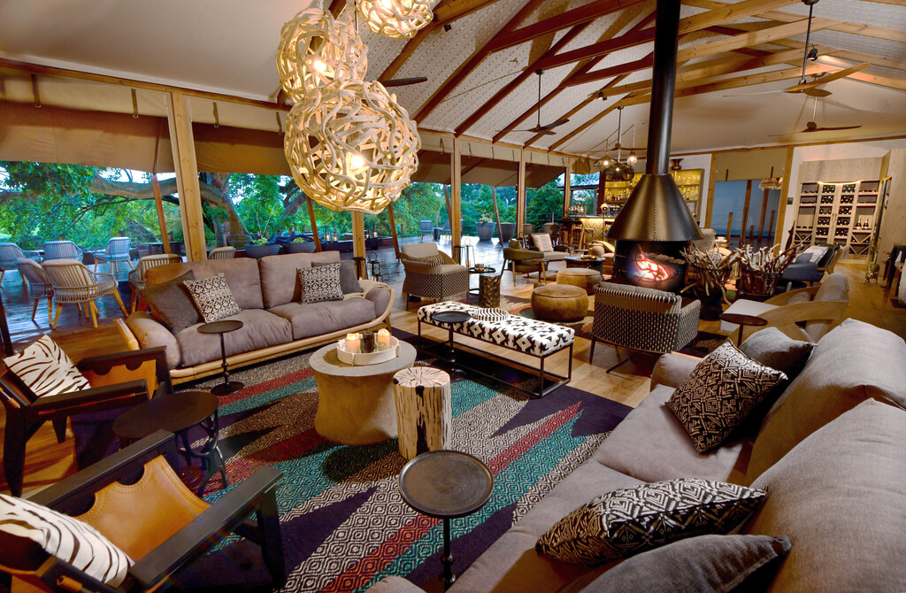JW Marriott Masai Mara Lodge Fig Tree Lounge