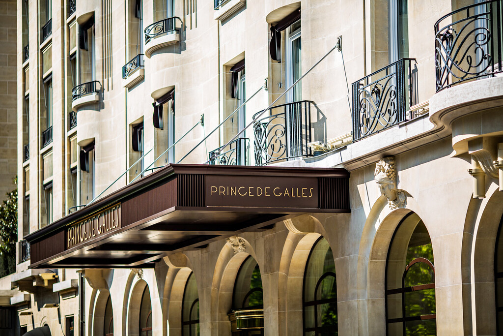 Prince de Galles, a Luxury Collection Hotel, Paris 1