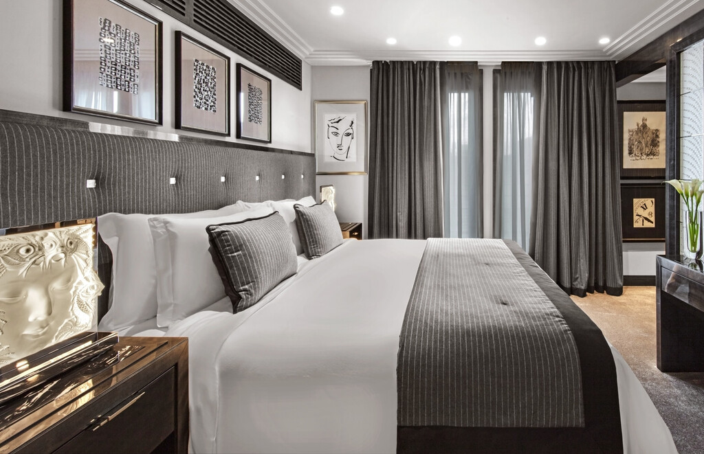Prince de Galles, a Luxury Collection Hotel, Paris 2