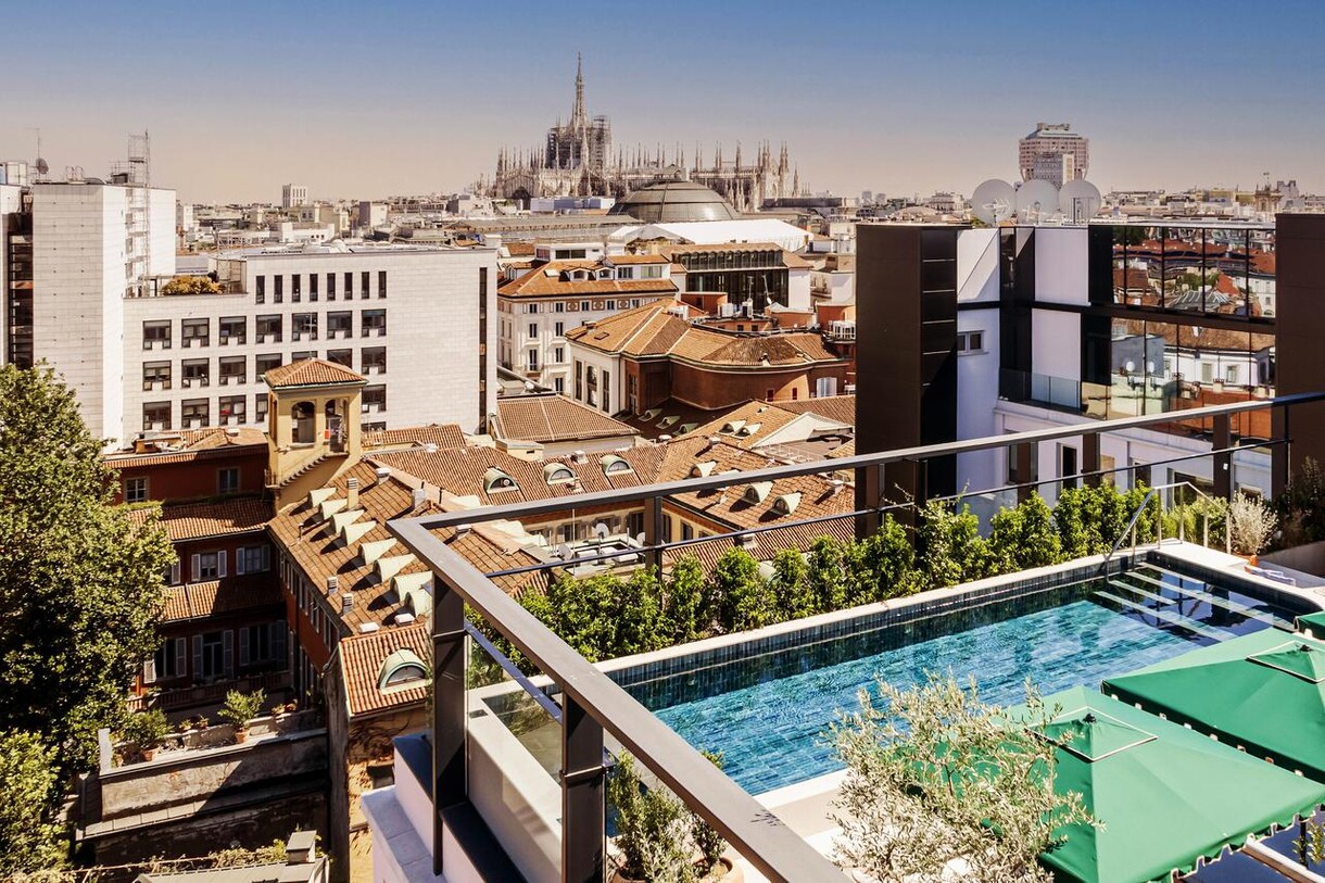 Casa Brera, a Luxury Collection Hotel, Milan - Rooftop pool and Duomo of Milan 