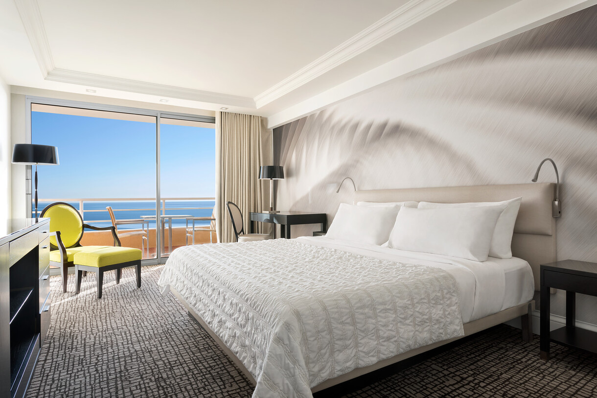 Le Méridien Beach Plaza, Monaco - Deluxe front sea view room