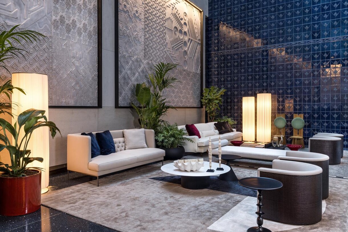 Dorothea Hotel, Budapest, Autograph Collection - Reception Hall against Zsolnay tile wall