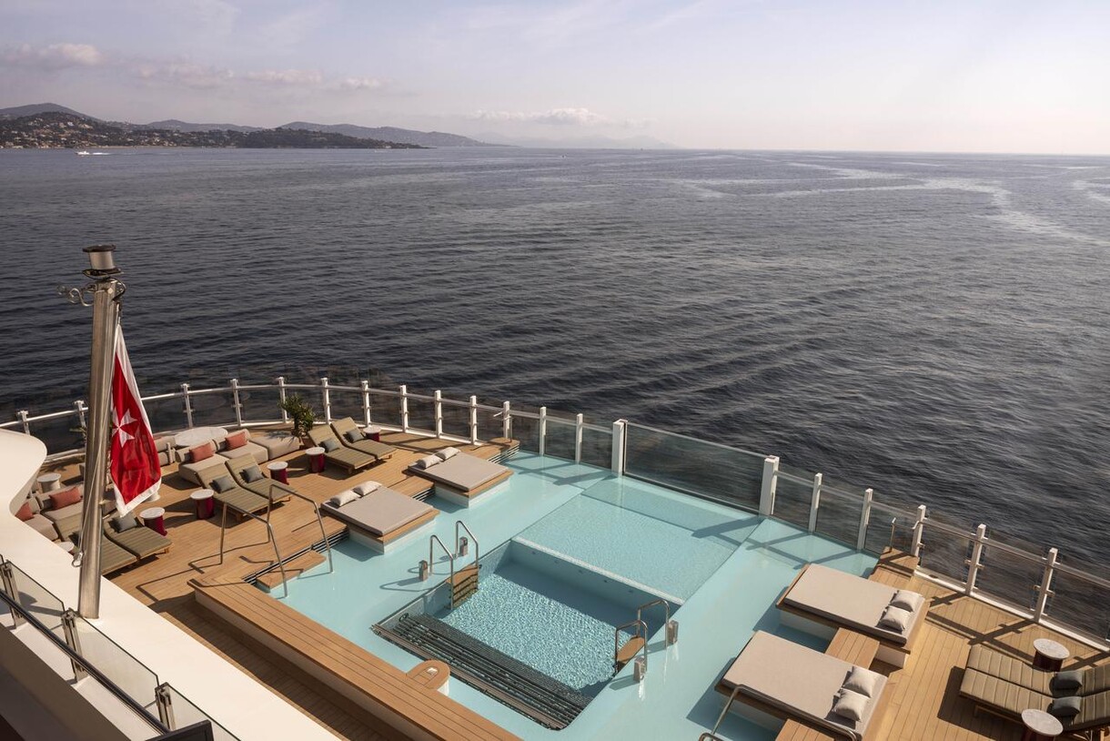 Ilma, The Ritz-Carlton Yacht Collection - Beach House Pool Elevated
