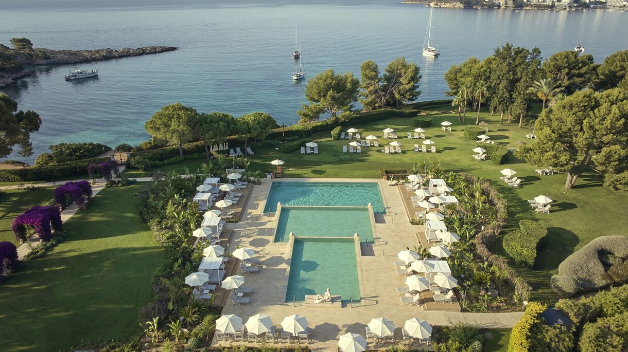 St. Regis Mardavall Summer