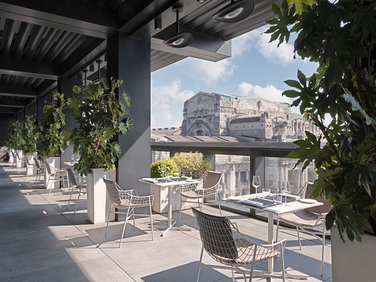 Excelsior Hotel Gallia, a Luxury Collection Hotel, Milan - Terrazza Gallia Rooftop Bar (1)