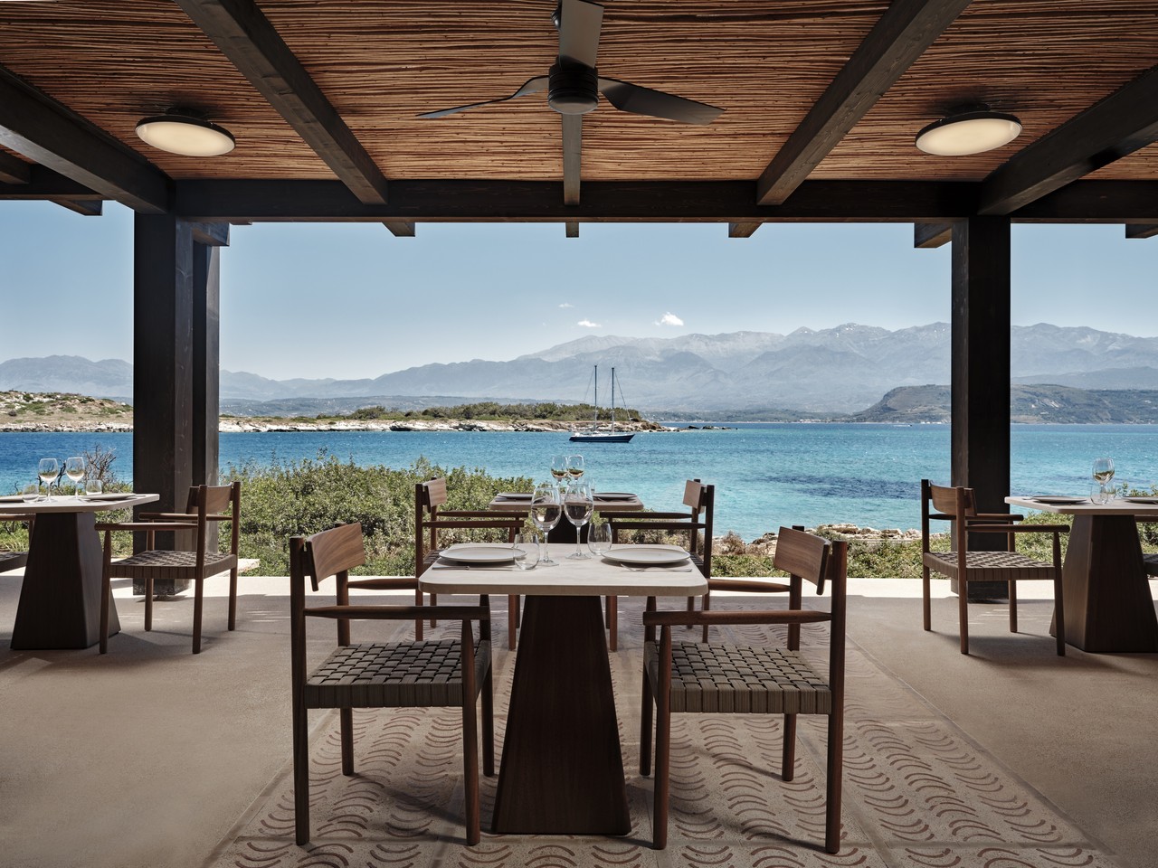 Restaurant Onalos (c) JW Marriott Crete kl