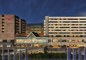 Außenansicht Sheraton Frankfurt Airport