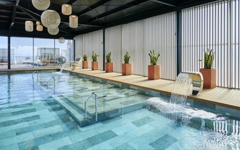 LE MERIDIEN RA BEACH HOTEL & SPA