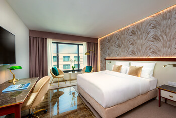 JW Marriott Hotel Berlin - Classic Room