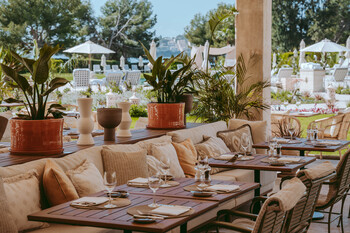 St Regis Mardavall-Terra