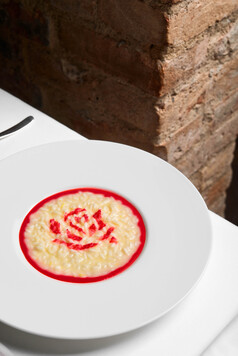 ROSE RICE - Rose butter and fermented raspberries (1)