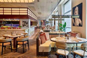 Midtown Grill Restaurantbereich (c) Marriott International