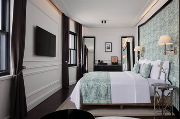 sanasarayan-han-a-luxury-collection grand deluxe bosphorus